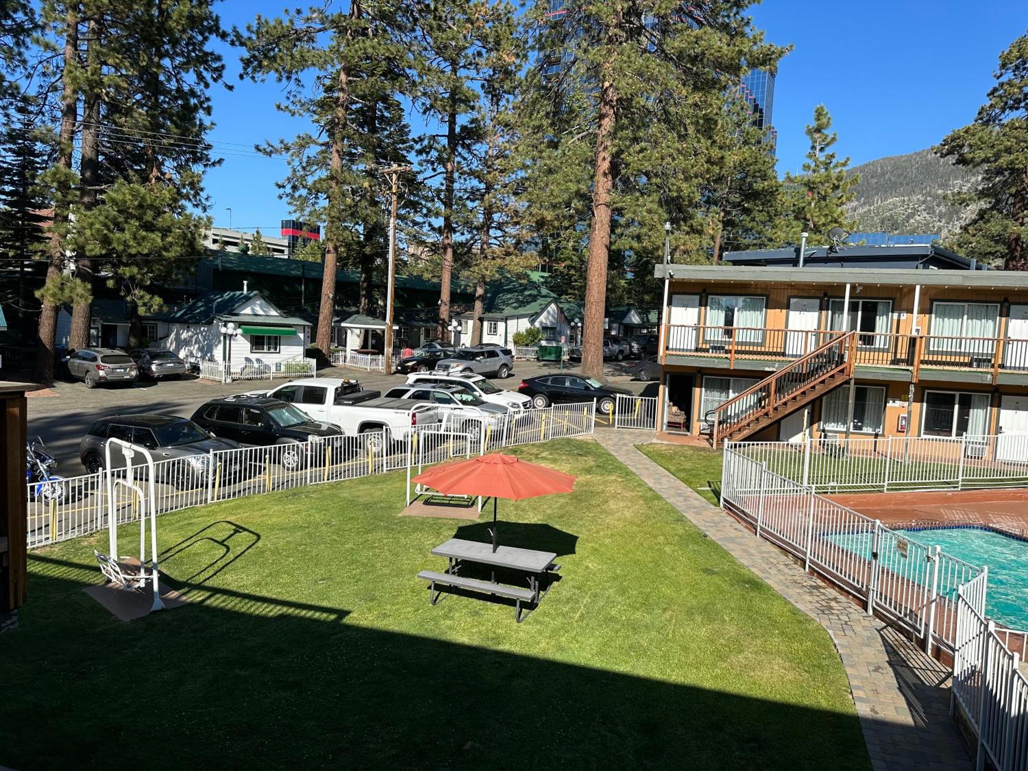 Alpine Inn & Spa South Lake Tahoe Exterior photo